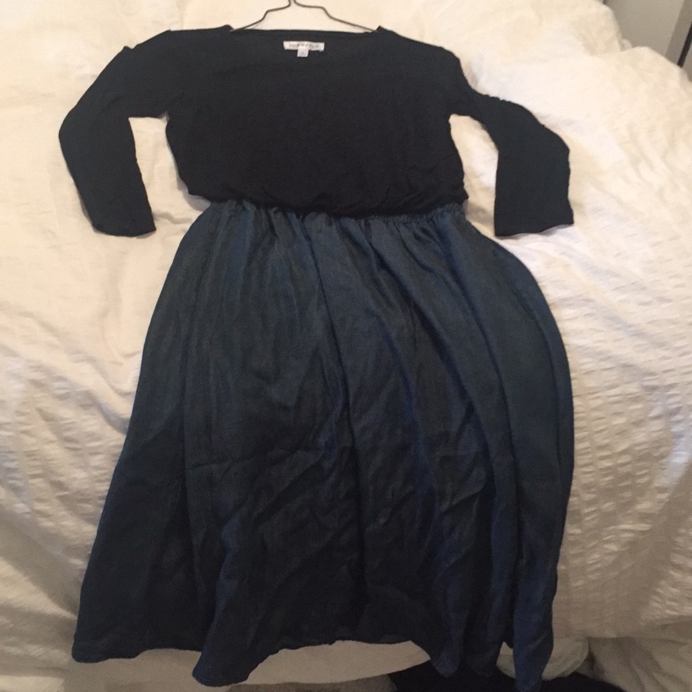 Adorable, long, modest dress
